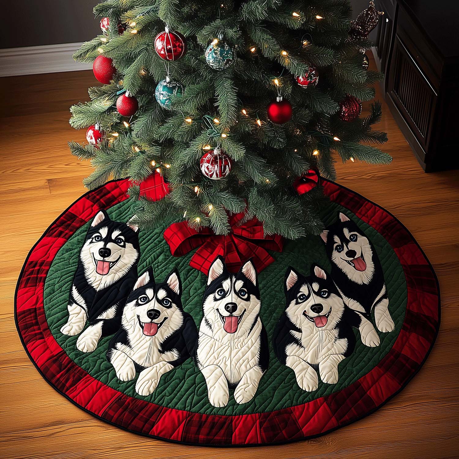 Christmas Husky Delight Quilted Christmas Tree Skirt