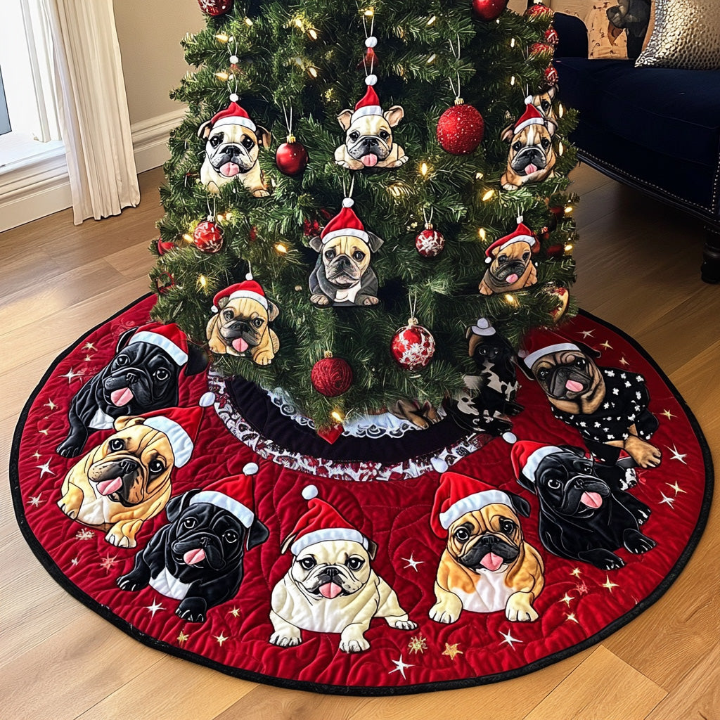 Frosty Bulldog Quilted Christmas Tree Skirt