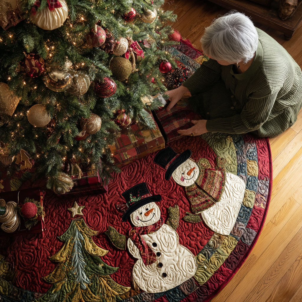 Snowman Gathering Christmas Quilted Tree Skirt