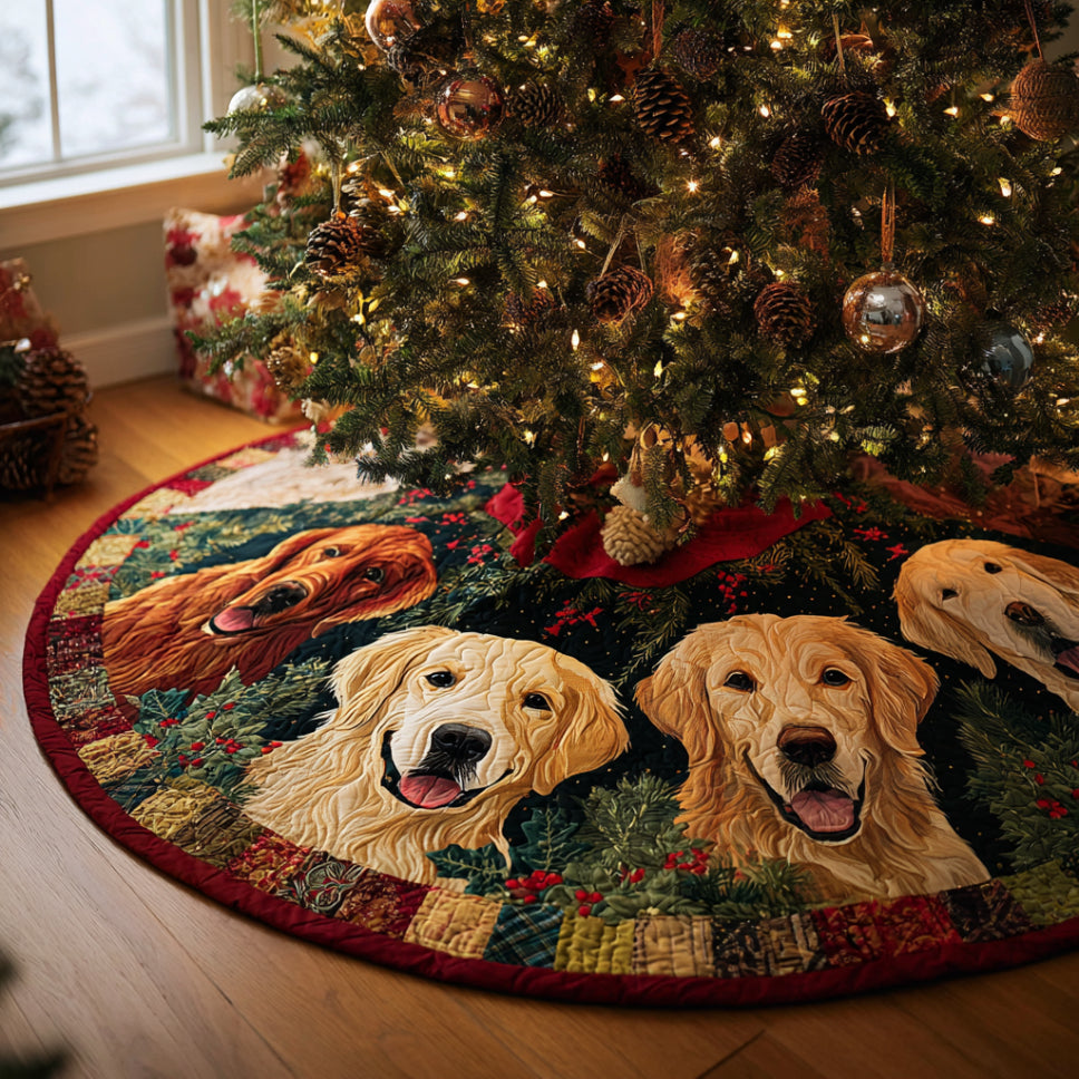 Cozy Golden Retriever Quilted Christmas Tree Skirt