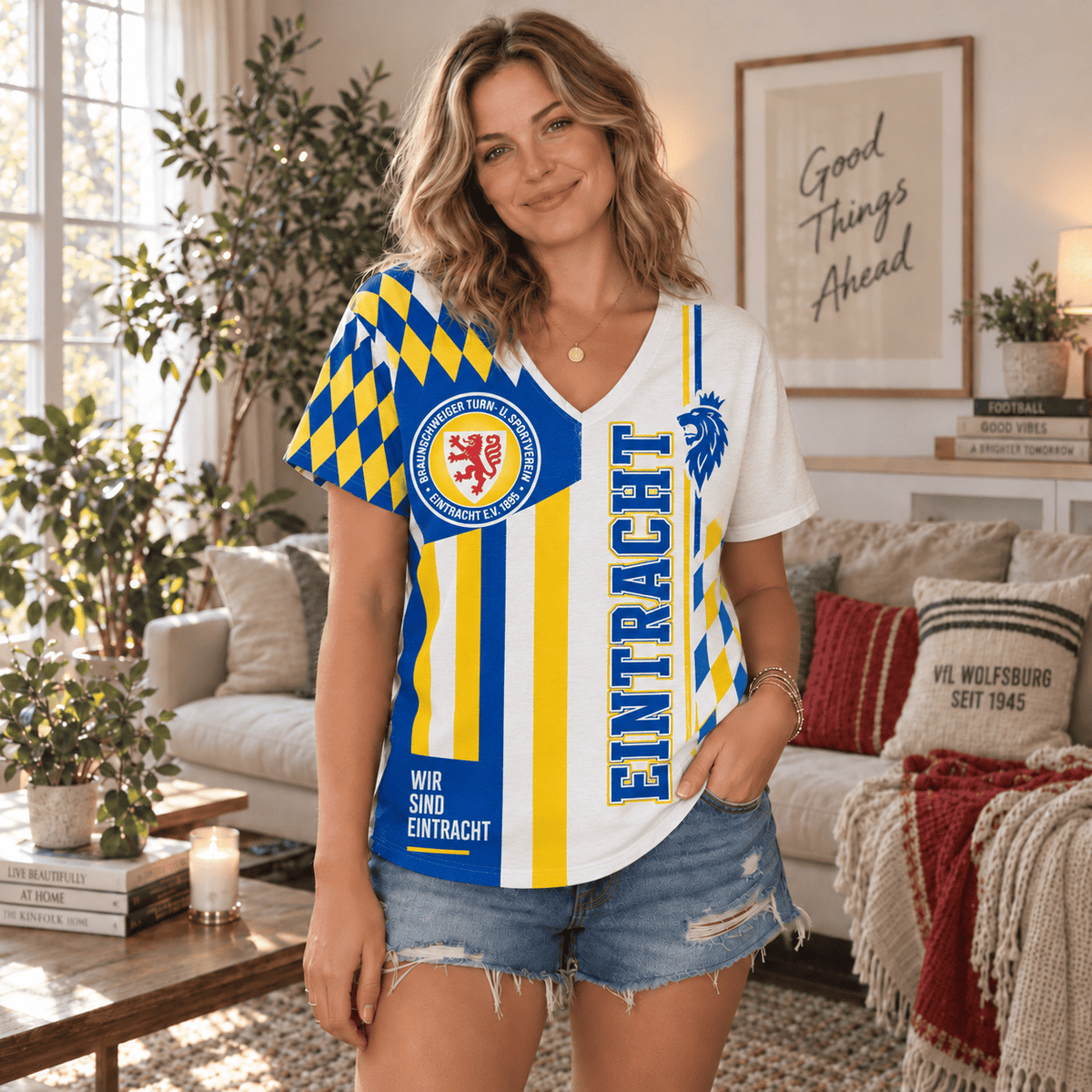 Eintracht Braunschweig BDL Women's V-Neck T-Shirt – Sporty Diamond Fan Tee
