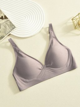 Seamless wireless bralette with thin molded cups, view 3