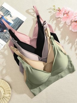 Seamless wireless bralette with thin molded cups, view 8