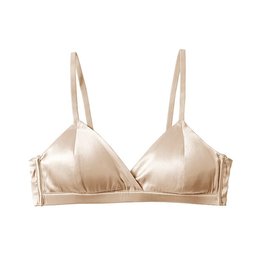 Wireless 3/4 cup bra with natural silk lining, view 2