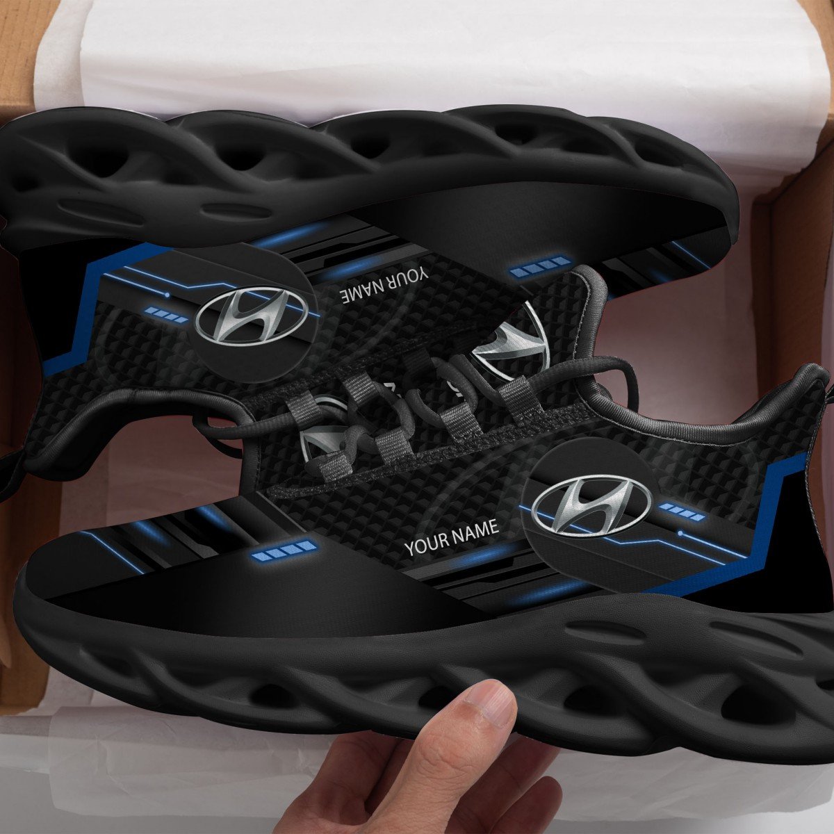 Hyundai Tucson Clunky Sneakers V2