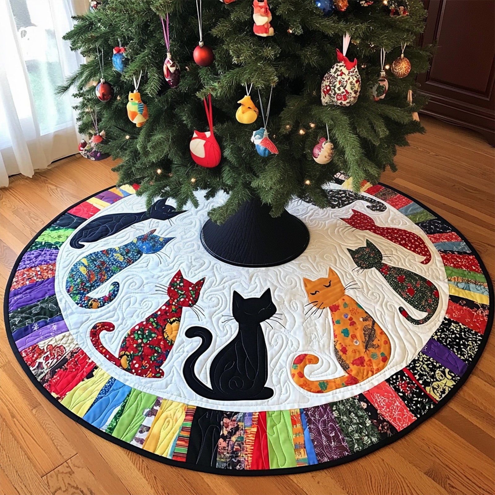 Twilight Whiskers Quilted Christmas Tree Skirt Festive Christmas Tree Skirt for Holiday Decor