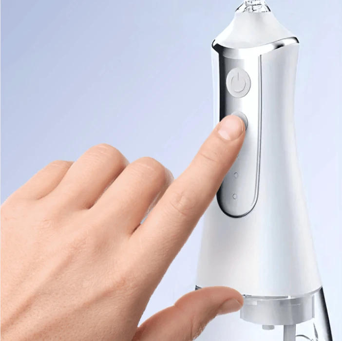 Floss Faster, Easier & More Effectively With Wellawhite Water Flosser